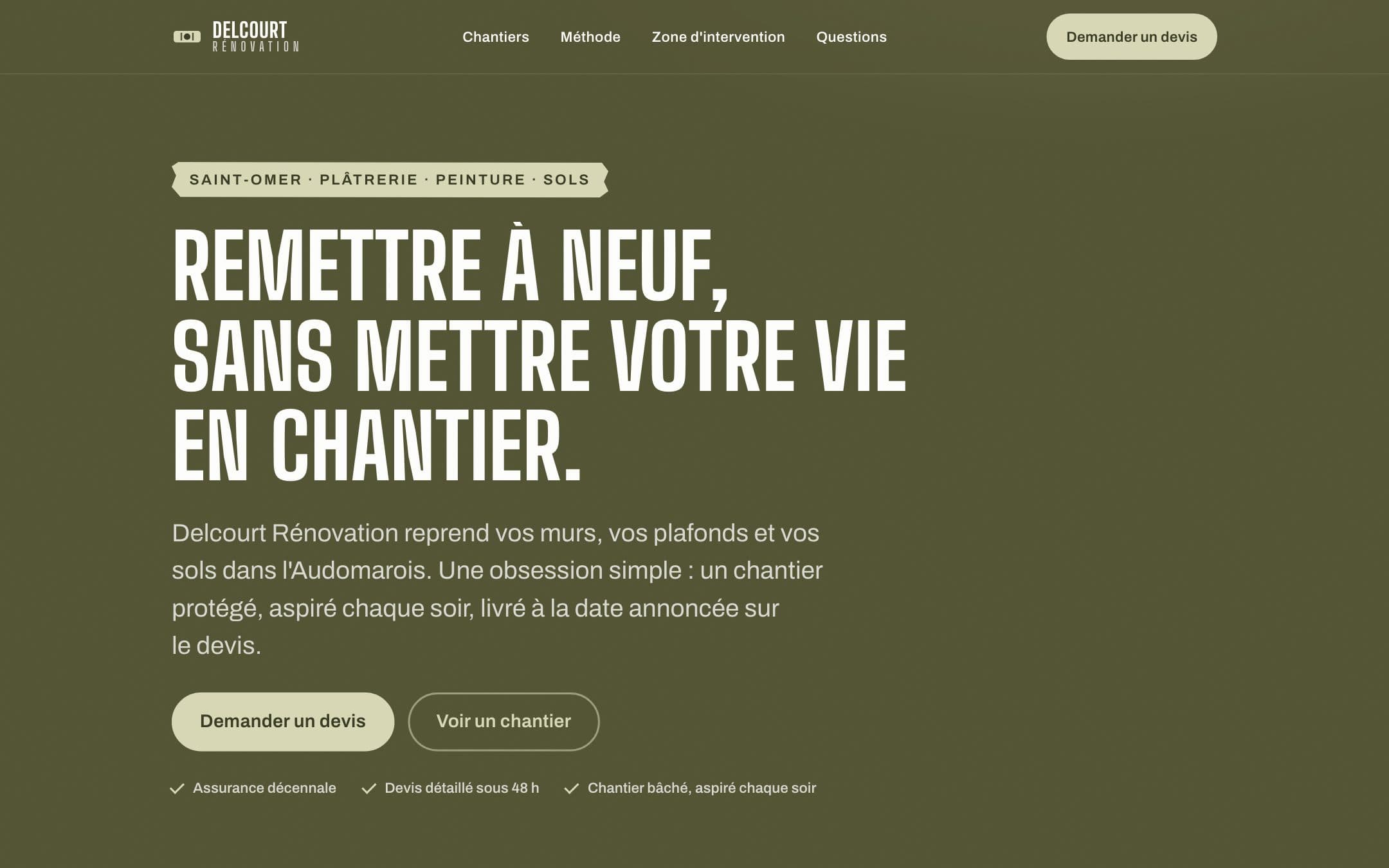 Site de démonstration de l'artisan fictif Delcourt Rénovation : titre condensé « Remettre à neuf, sans mettre votre vie en chantier »